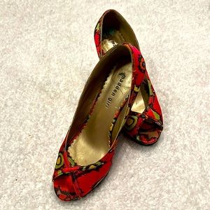 Multi colored pump heels 👠